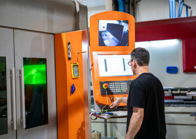 CNC laser cutting machine